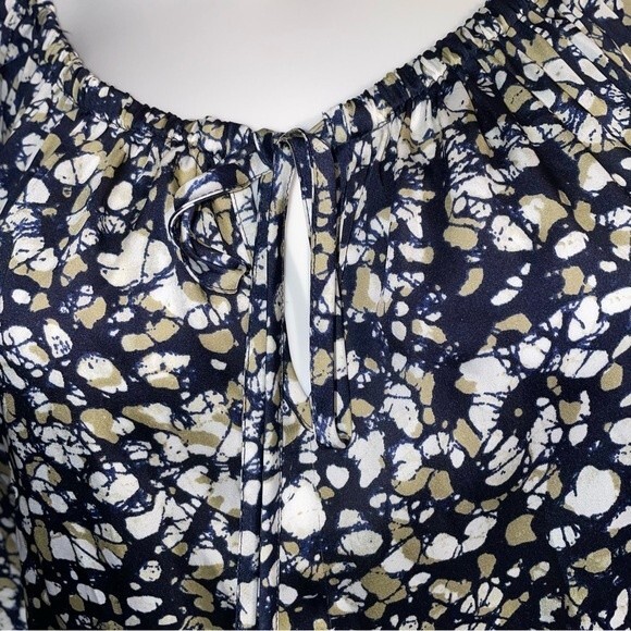 Michael Kors Navy Tan White Peplum Top Blouse Size S/P - Picture 5 of 9